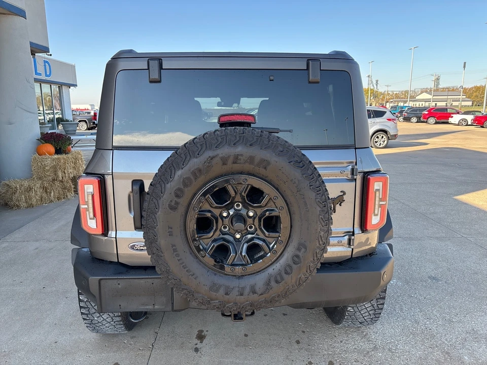 2023 Ford Bronco 6th Gen - Image 7 of 12