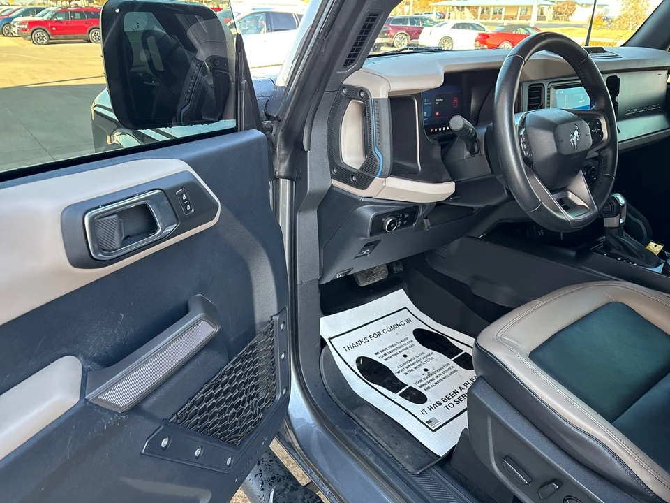 2023 Ford Bronco 6th Gen - Image 10 of 12
