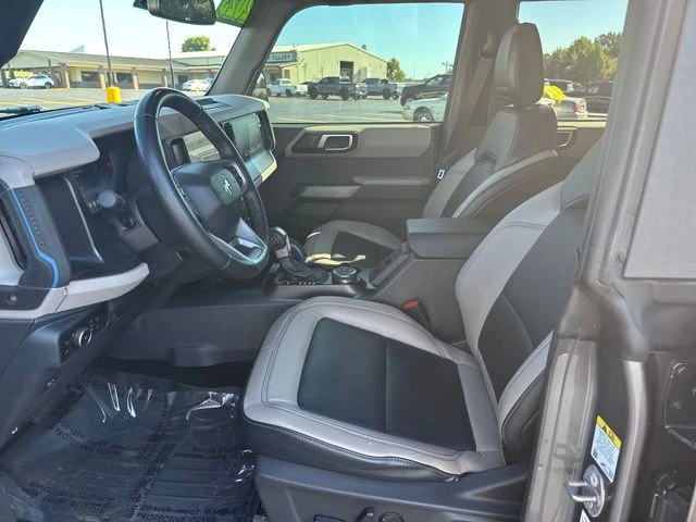 2023 Ford Bronco 6th Gen - Image 9 of 12
