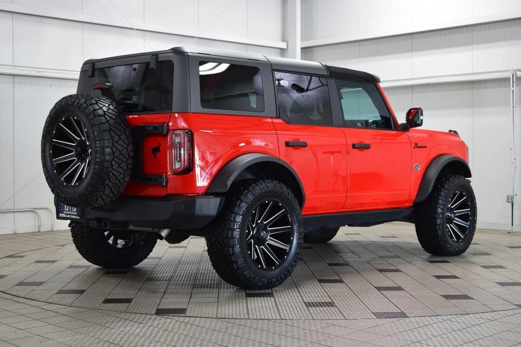 2023 Ford Bronco 6th Gen - Image 7 of 31