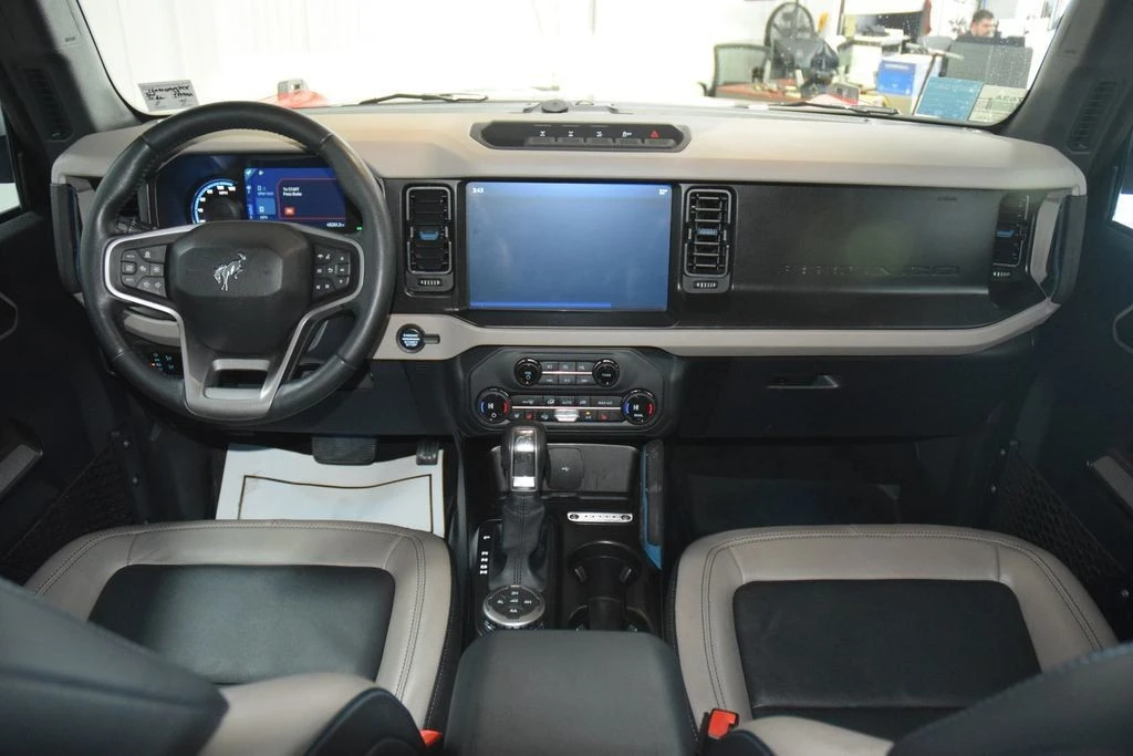 2023 Ford Bronco 6th Gen - Image 28 of 31