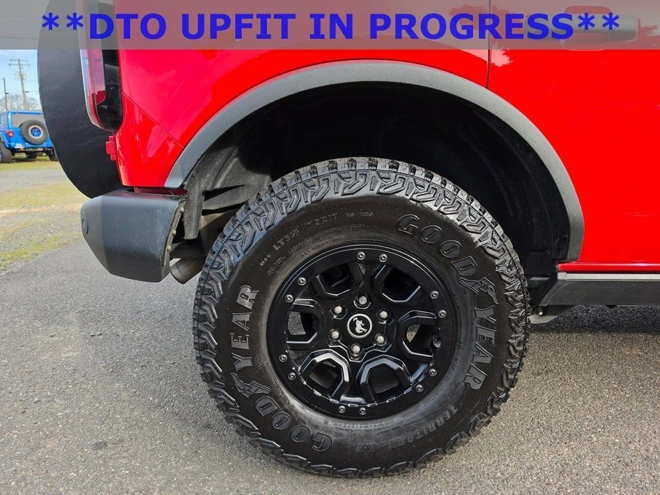 2023 Ford Bronco 6th Gen - Image 10 of 21