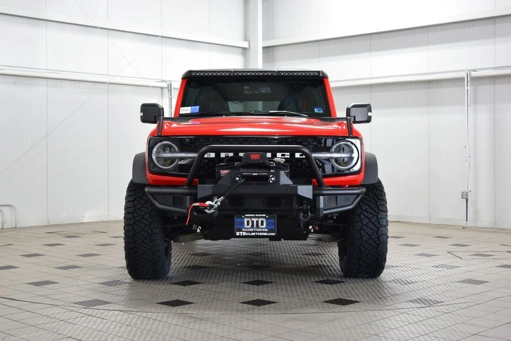 2023 Ford Bronco 6th Gen - Image 2 of 31