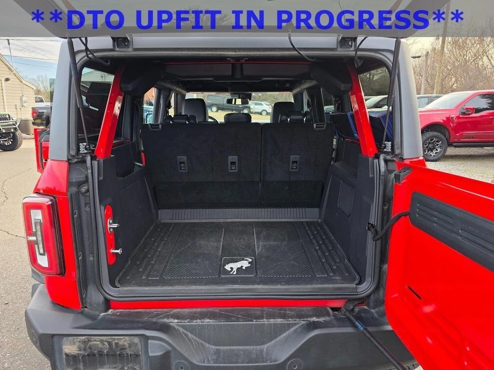 2023 Ford Bronco 6th Gen - Image 18 of 21