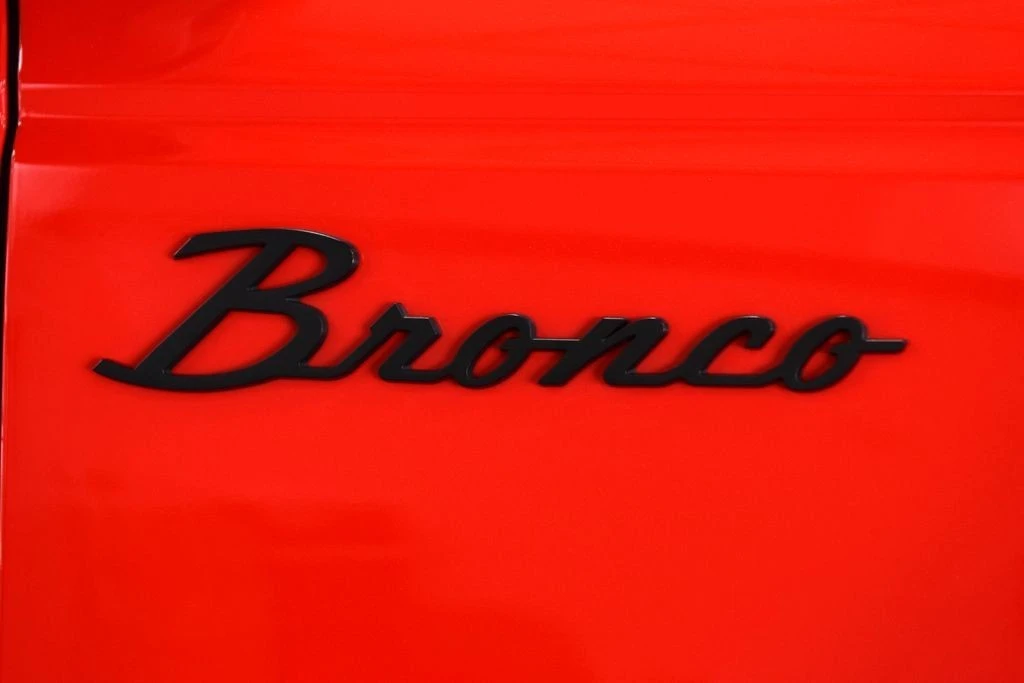 2023 Ford Bronco 6th Gen - Image 14 of 31