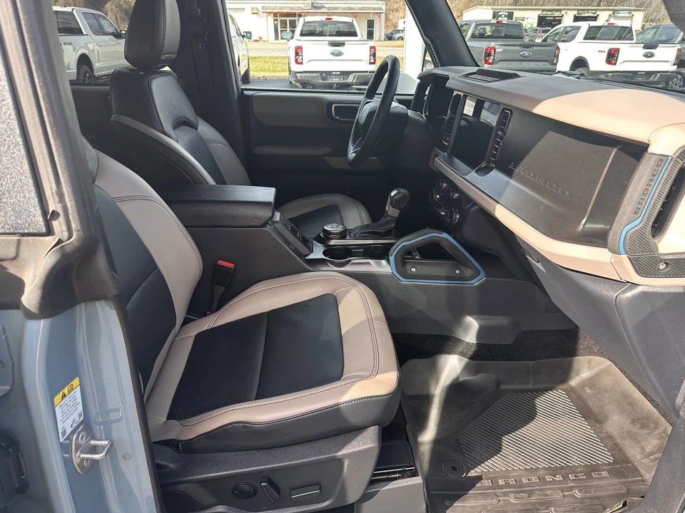 2023 Ford Bronco 6th Gen - Image 14 of 21