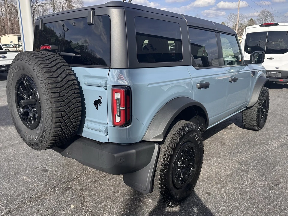 2023 Ford Bronco 6th Gen - Image 6 of 21