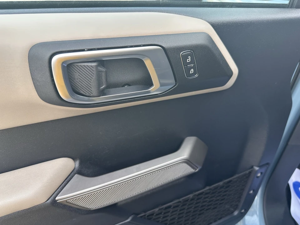 2023 Ford Bronco 6th Gen - Image 18 of 21