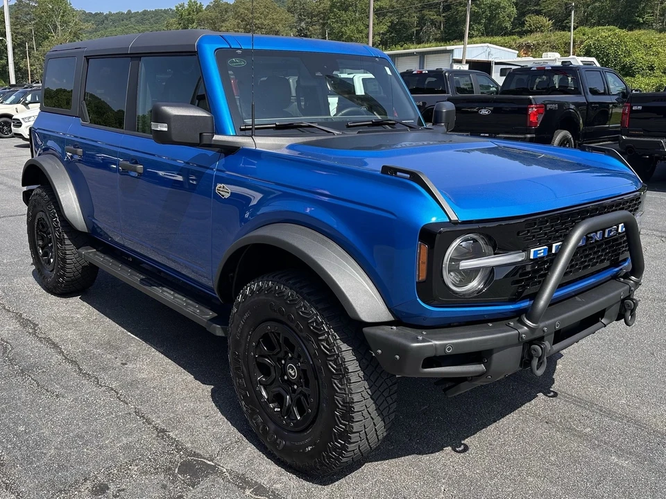 2023 Ford Bronco 6th Gen - Image 4 of 21