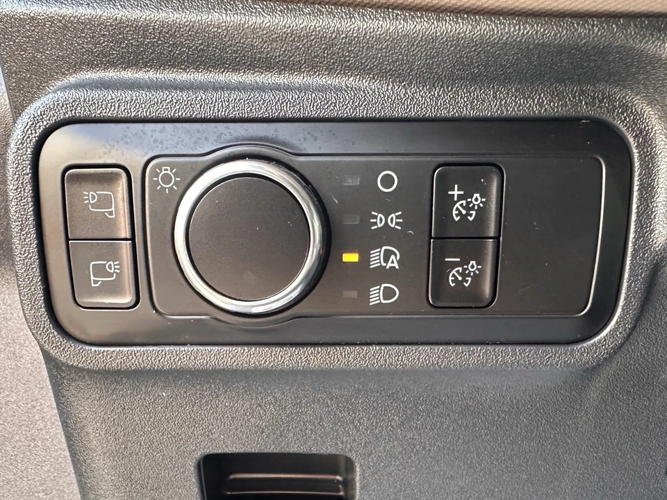 2023 Ford Bronco 6th Gen - Image 18 of 21