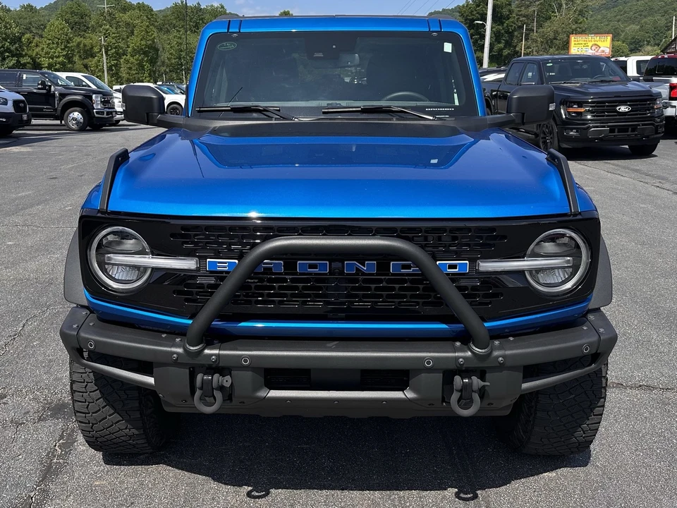 2023 Ford Bronco 6th Gen - Image 3 of 12
