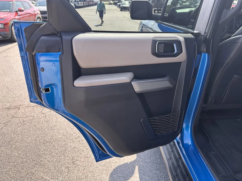 2023 Ford Bronco 6th Gen - Image 11 of 21