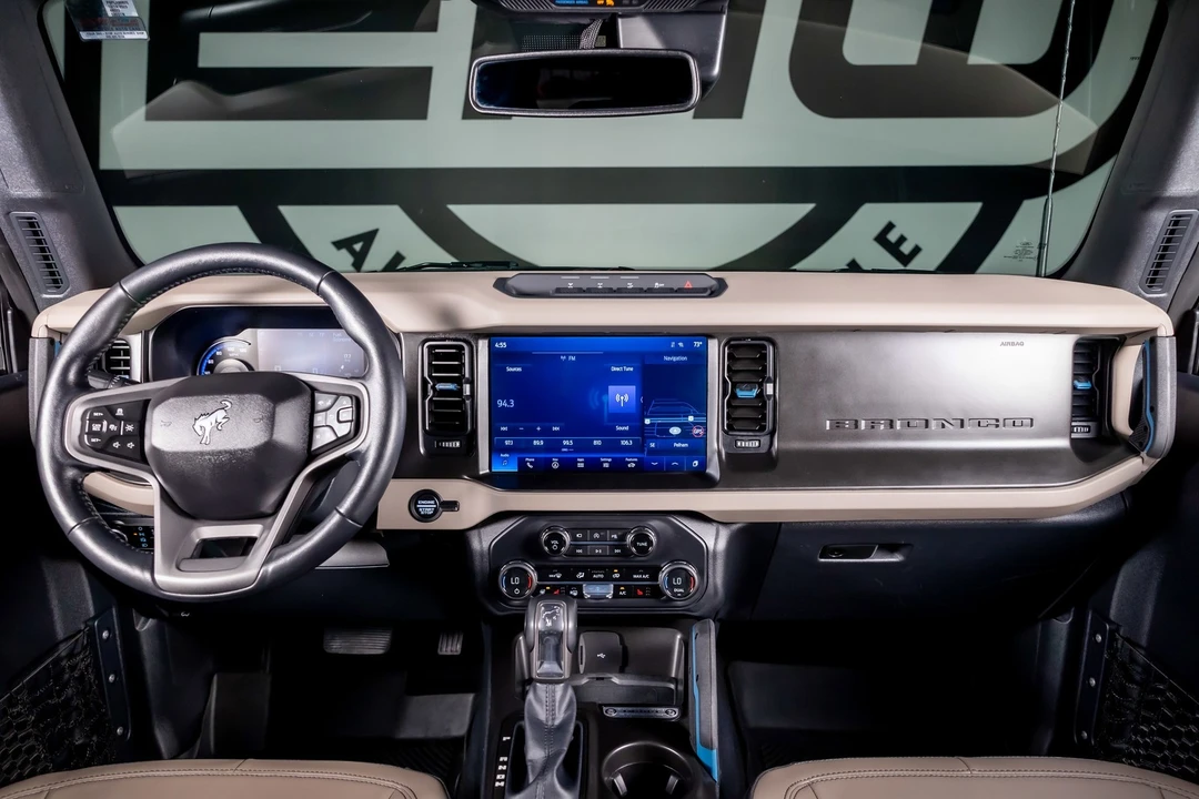 2023 Ford Bronco 6th Gen - Image 2 of 12