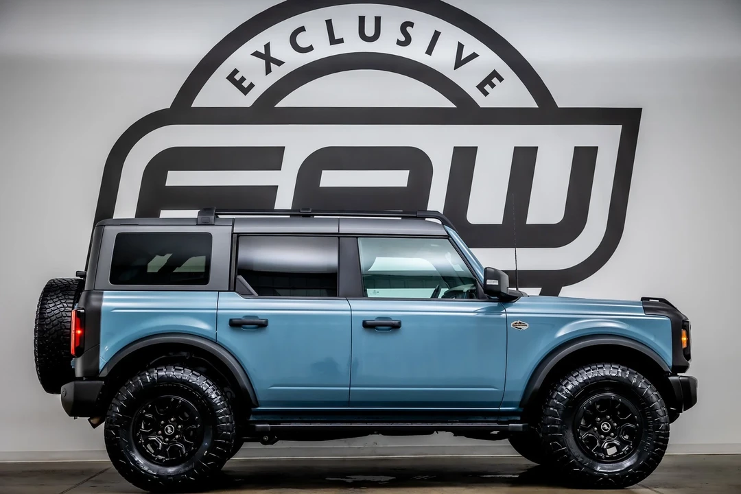 2023 Ford Bronco 6th Gen - Image 9 of 21