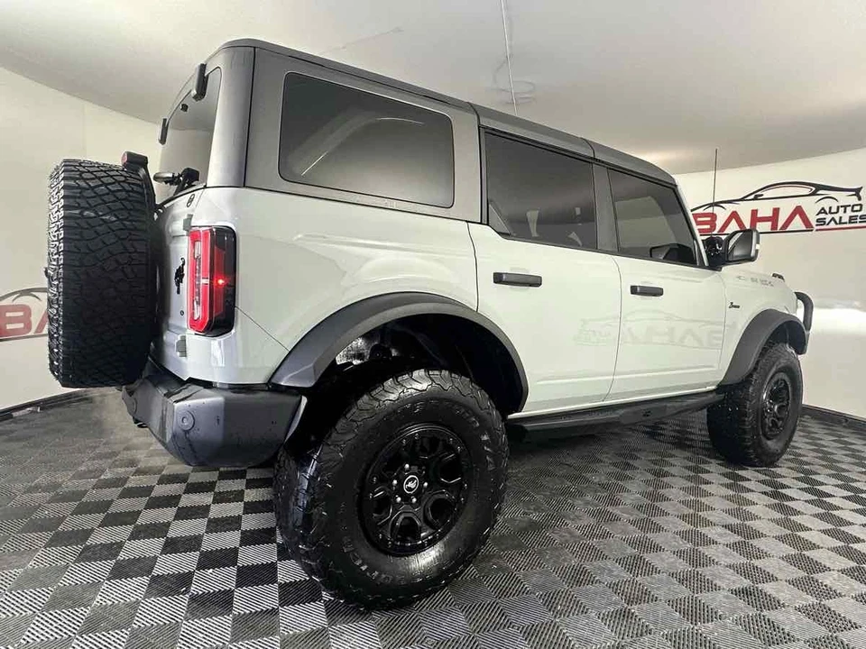 2023 Ford Bronco 6th Gen - Image 9 of 21