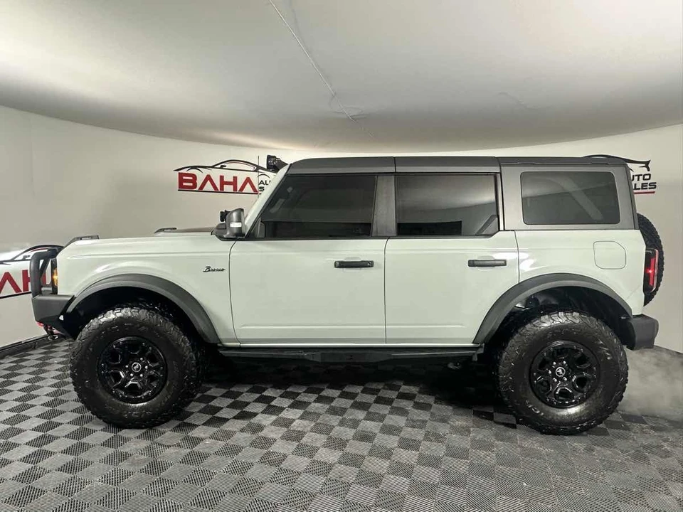 2023 Ford Bronco 6th Gen - Image 4 of 21
