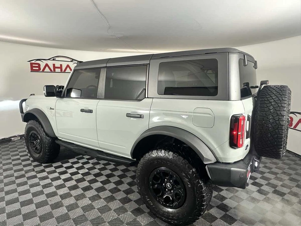 2023 Ford Bronco 6th Gen - Image 5 of 21