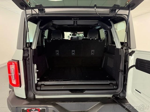 2023 Ford Bronco 6th Gen - Image 8 of 21