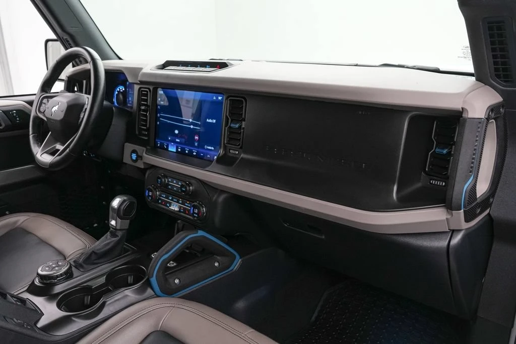 2023 Ford Bronco 6th Gen - Image 30 of 31