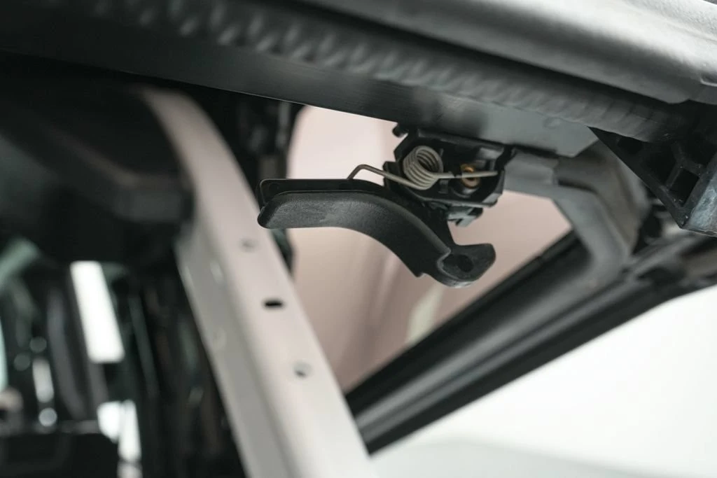 2023 Ford Bronco 6th Gen - Image 28 of 31