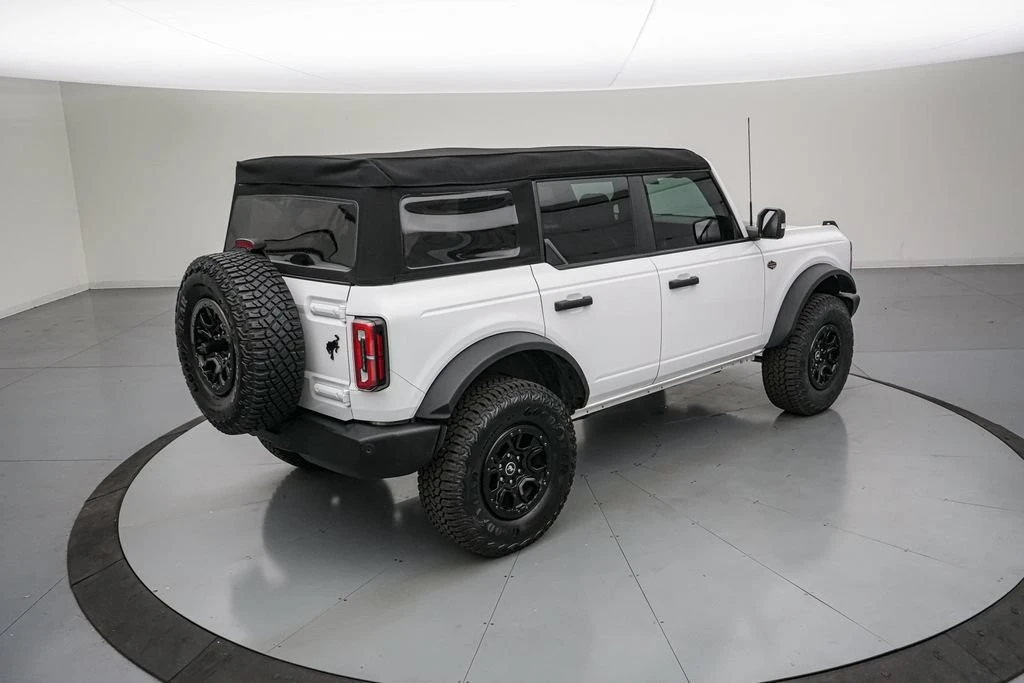 2023 Ford Bronco 6th Gen - Image 5 of 31
