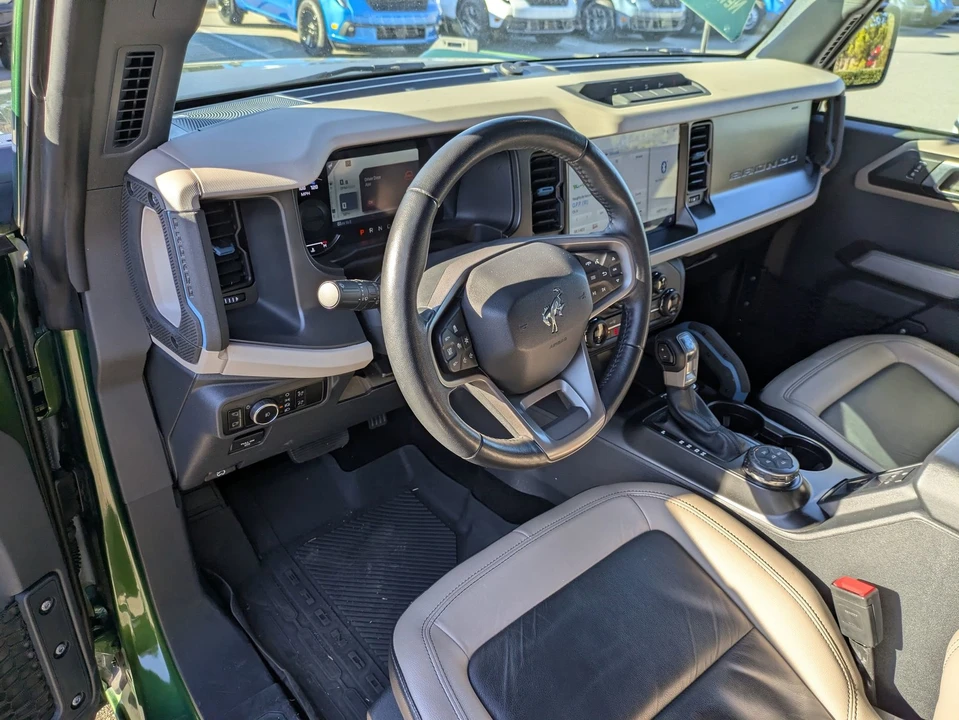 2023 Ford Bronco 6th Gen - Image 15 of 21