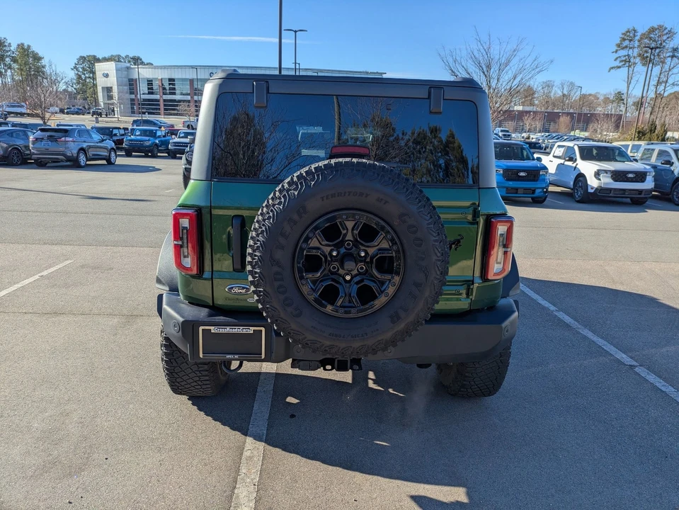 2023 Ford Bronco 6th Gen - Image 5 of 21