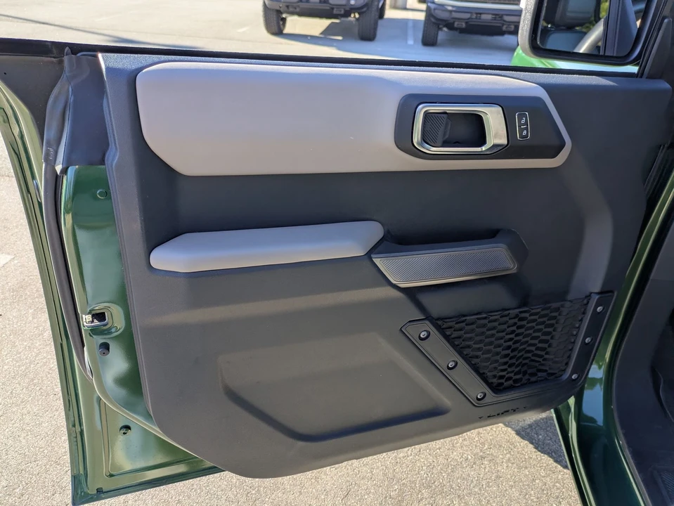 2023 Ford Bronco 6th Gen - Image 16 of 21