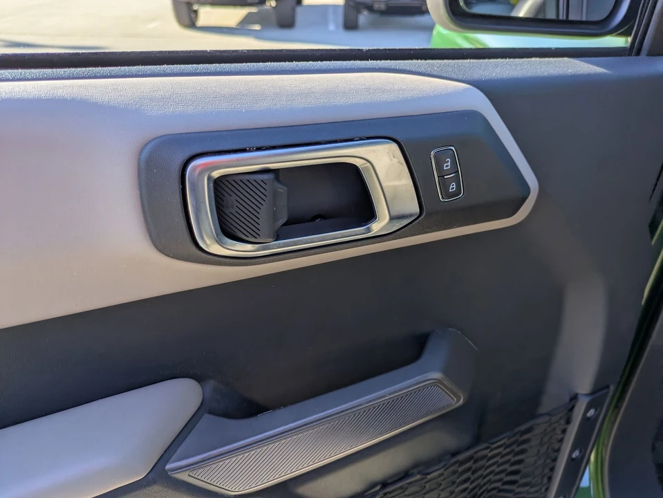 2023 Ford Bronco 6th Gen - Image 17 of 21