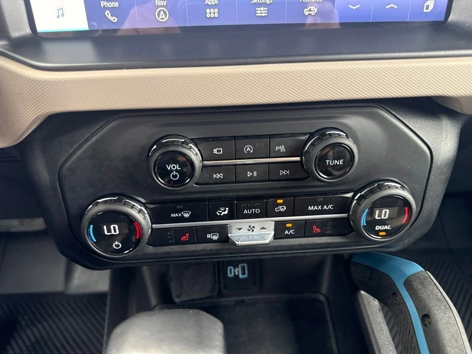 2023 Ford Bronco 6th Gen - Image 9 of 25