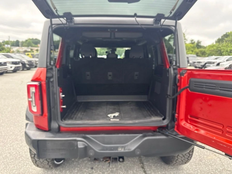 2023 Ford Bronco 6th Gen - Image 19 of 25