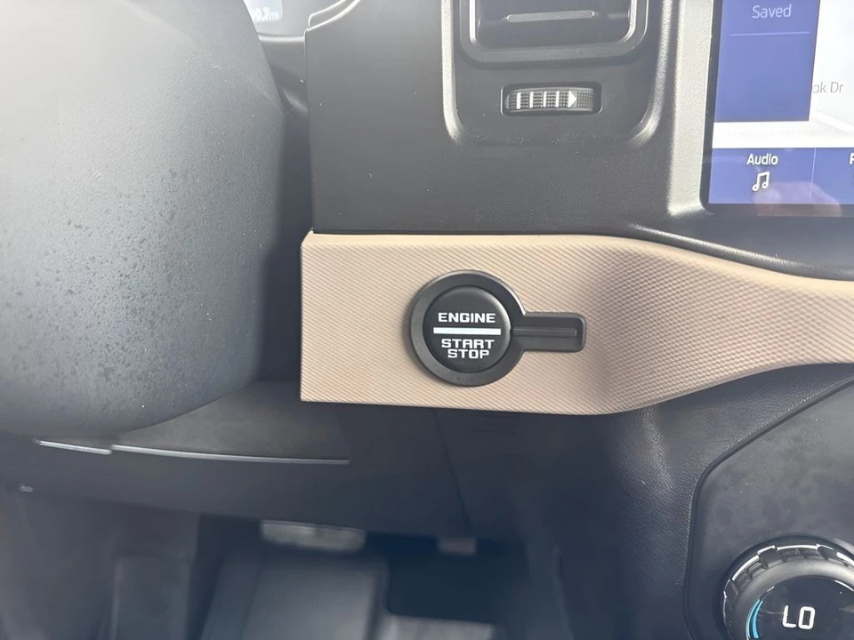2023 Ford Bronco 6th Gen - Image 13 of 25