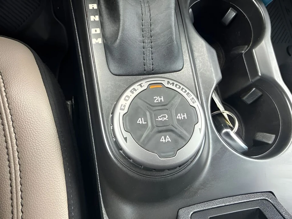 2023 Ford Bronco 6th Gen - Image 14 of 25