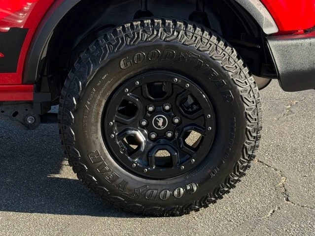 2023 Ford Bronco 6th Gen - Image 13 of 21