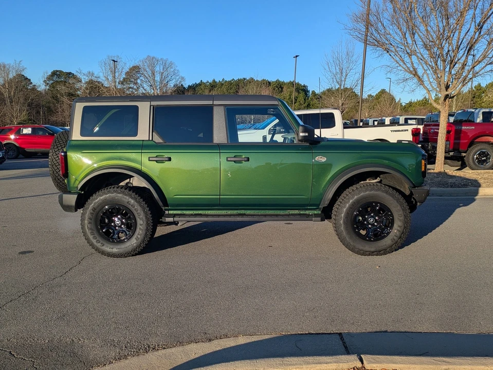 2023 Ford Bronco 6th Gen - Image 3 of 12