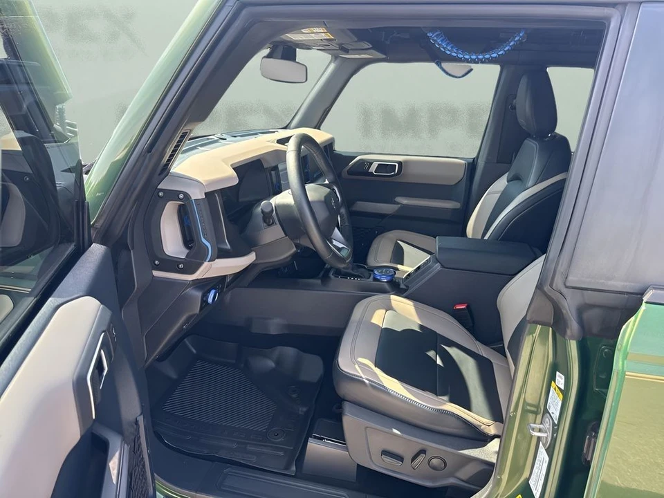 2023 Ford Bronco 6th Gen - Image 9 of 31
