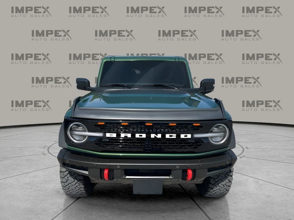 2023 Ford Bronco 6th Gen - Image 8 of 31