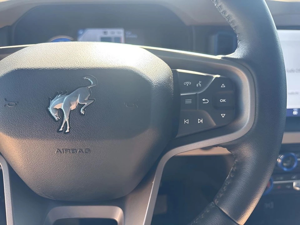 2023 Ford Bronco 6th Gen - Image 16 of 31