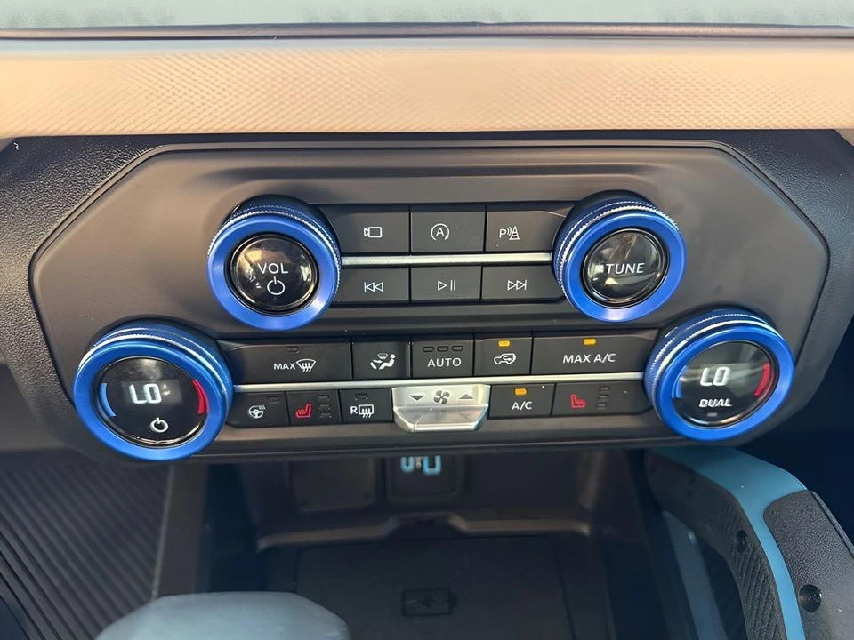 2023 Ford Bronco 6th Gen - Image 23 of 31