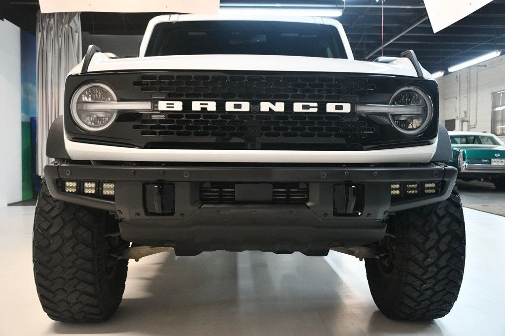 2023 Ford Bronco 6th Gen - Image 6 of 12