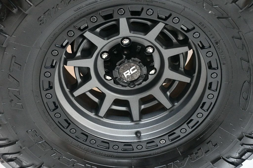 2023 Ford Bronco 6th Gen - Image 7 of 12