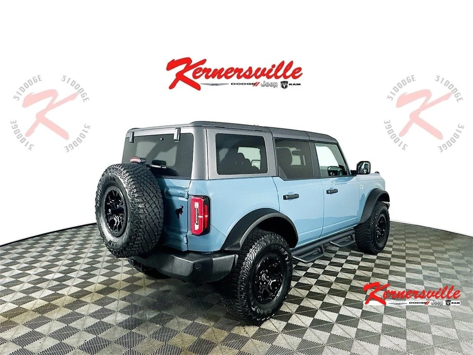 2023 Ford Bronco 6th Gen - Image 7 of 21