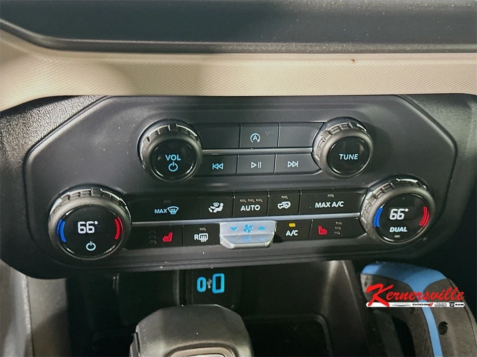 2023 Ford Bronco 6th Gen - Image 18 of 21