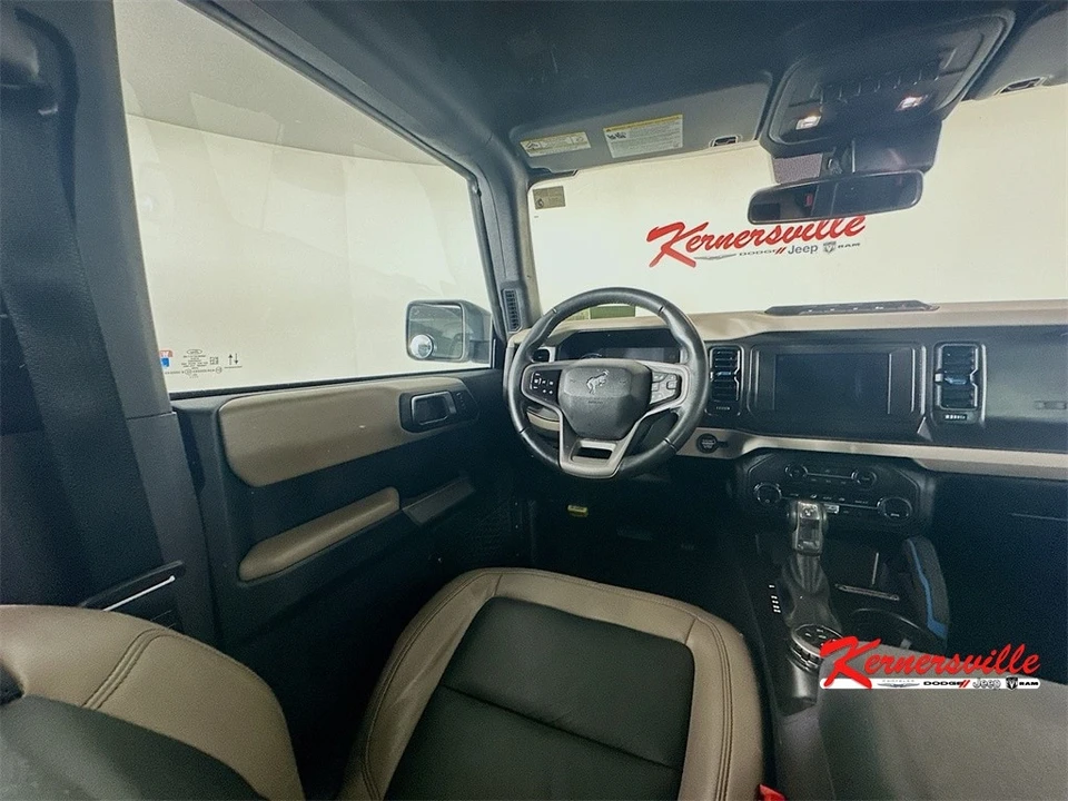 2023 Ford Bronco 6th Gen - Image 9 of 21