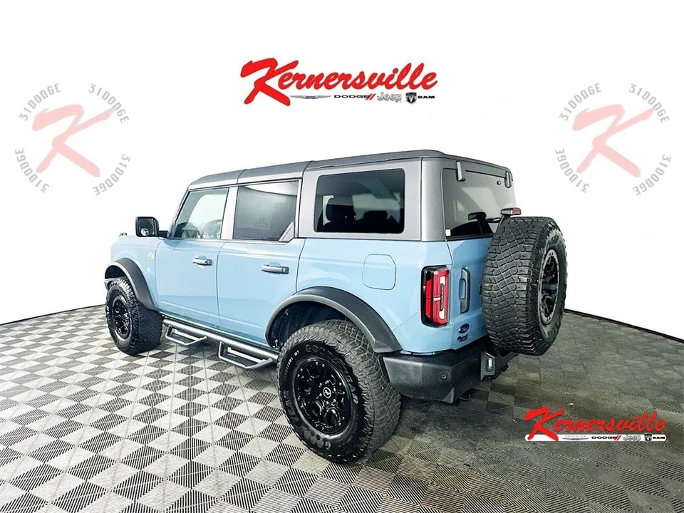 2023 Ford Bronco 6th Gen - Image 5 of 21