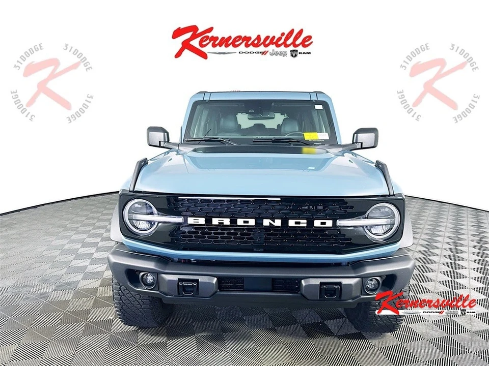 2023 Ford Bronco 6th Gen - Image 2 of 21