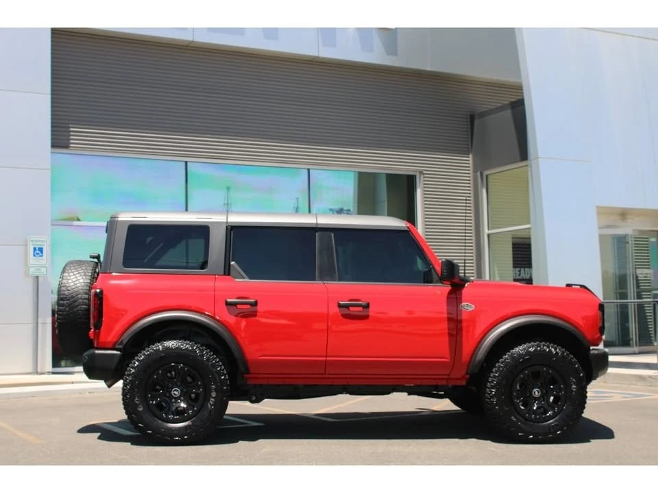 2023 Ford Bronco 6th Gen - Image 4 of 20