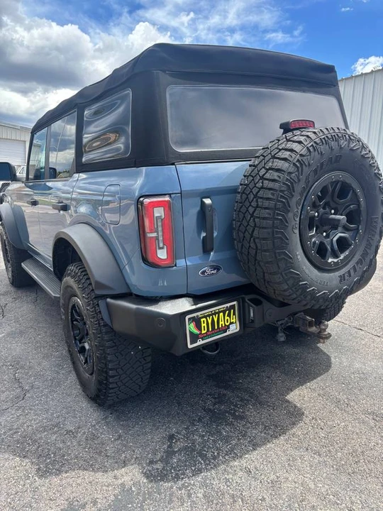 2023 Ford Bronco 6th Gen - Image 5 of 15