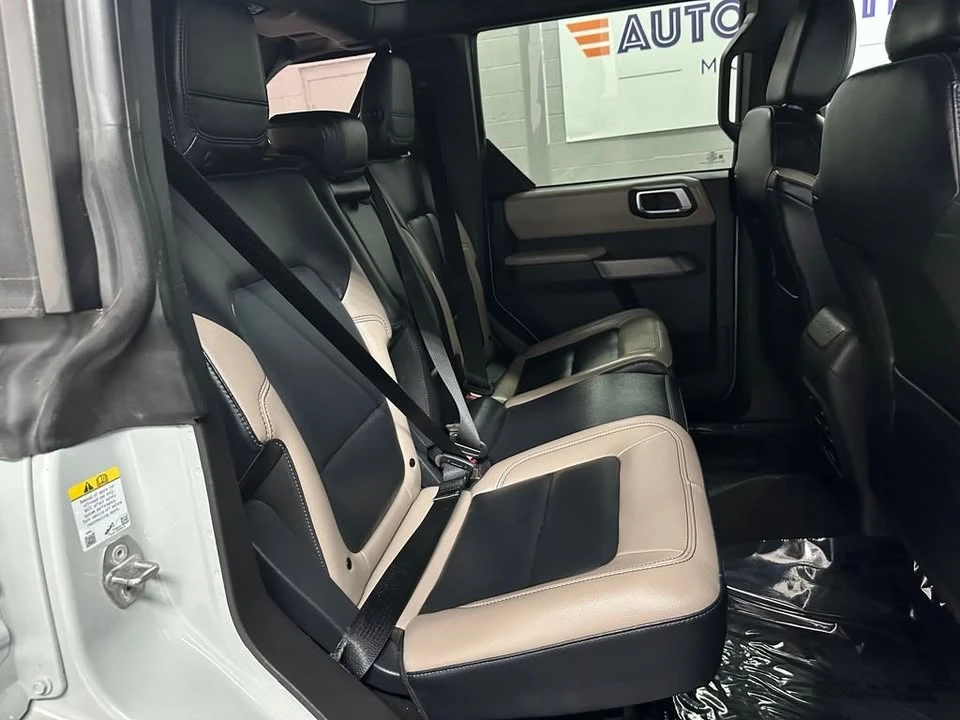 2023 Ford Bronco 6th Gen - Image 13 of 20