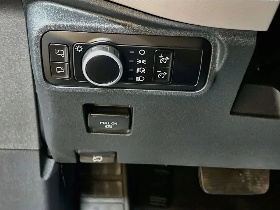 2023 Ford Bronco 6th Gen - Image 10 of 20